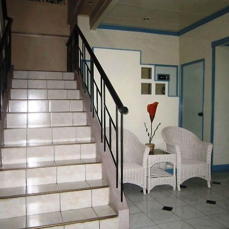 Coastal Inn Dumaguete City Eksteriør bilde